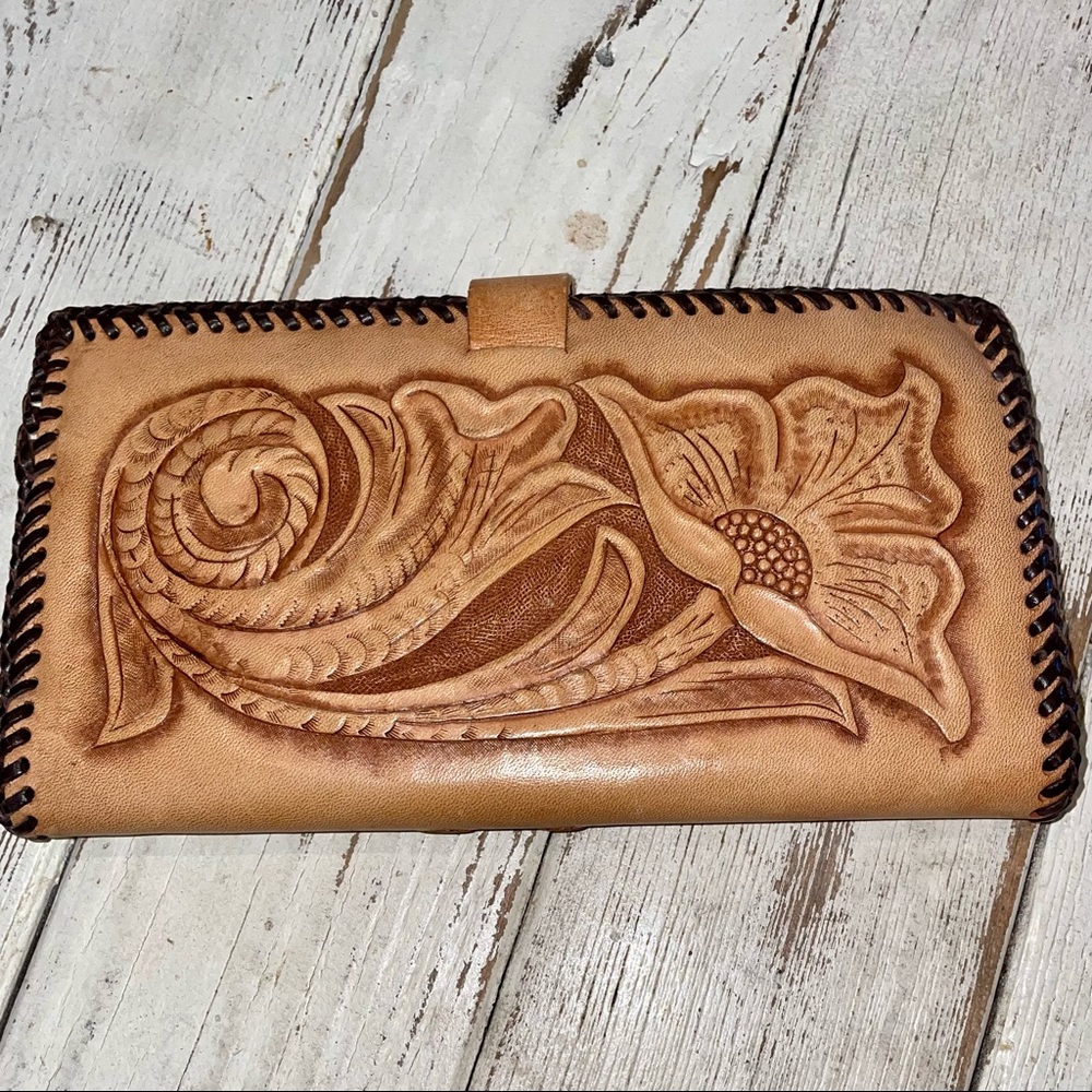 Awesome Vintage Tooled Leather Wallet with monogram LR